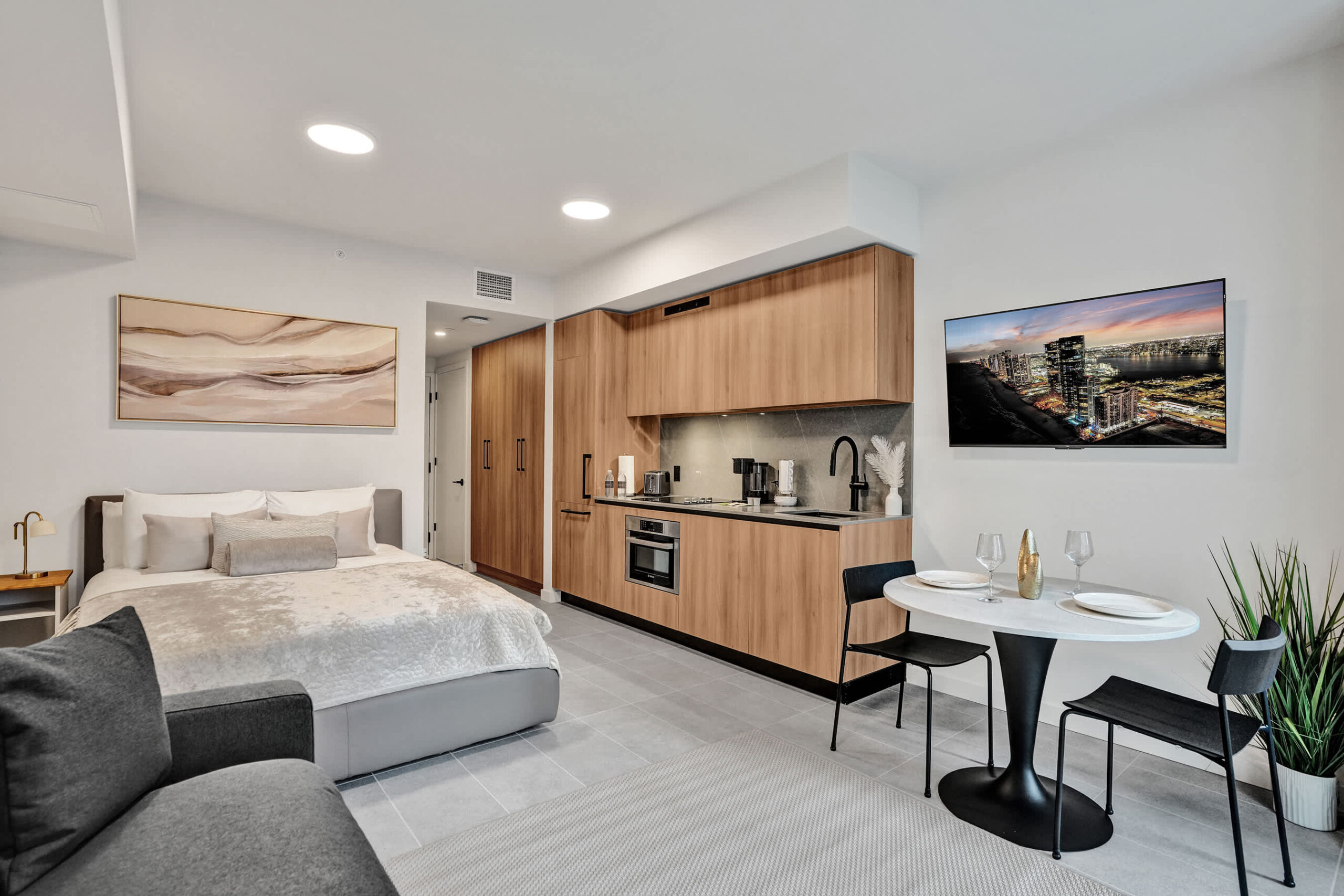New-Studio-Downtown-Miami